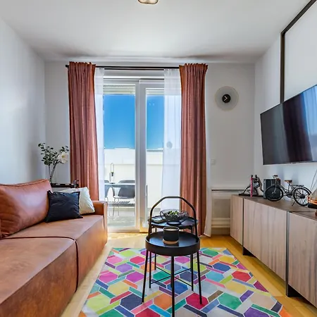 Maraschino 2br Balcony Garage And Bbq Apartman