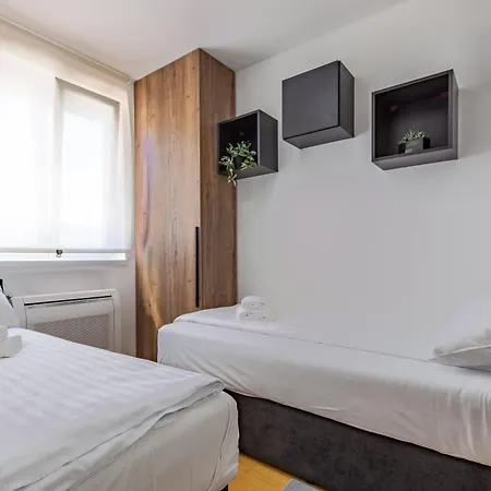 Maraschino 2br Balcony Garage And Bbq *