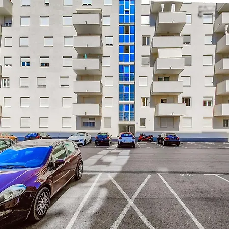 Maraschino 2br Balcony Garage And Bbq Zadar