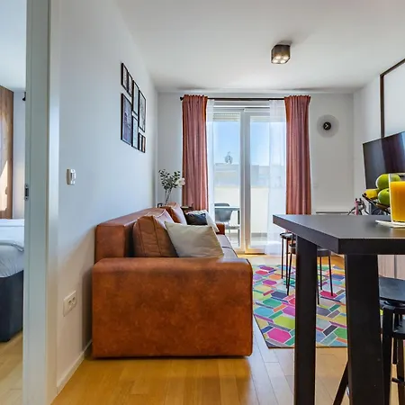 Apartment Maraschino 2br Balcony Garage And Bbq *